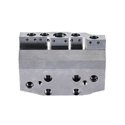 Baja tahan karat CNC 5 sumbu Bagian mesin 0.02mm Toleransi