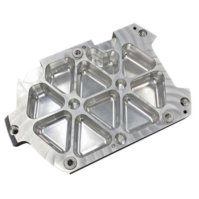 Precision Titanium CNC 5 Axis Bagian Mesin Peralatan Medis Mobil